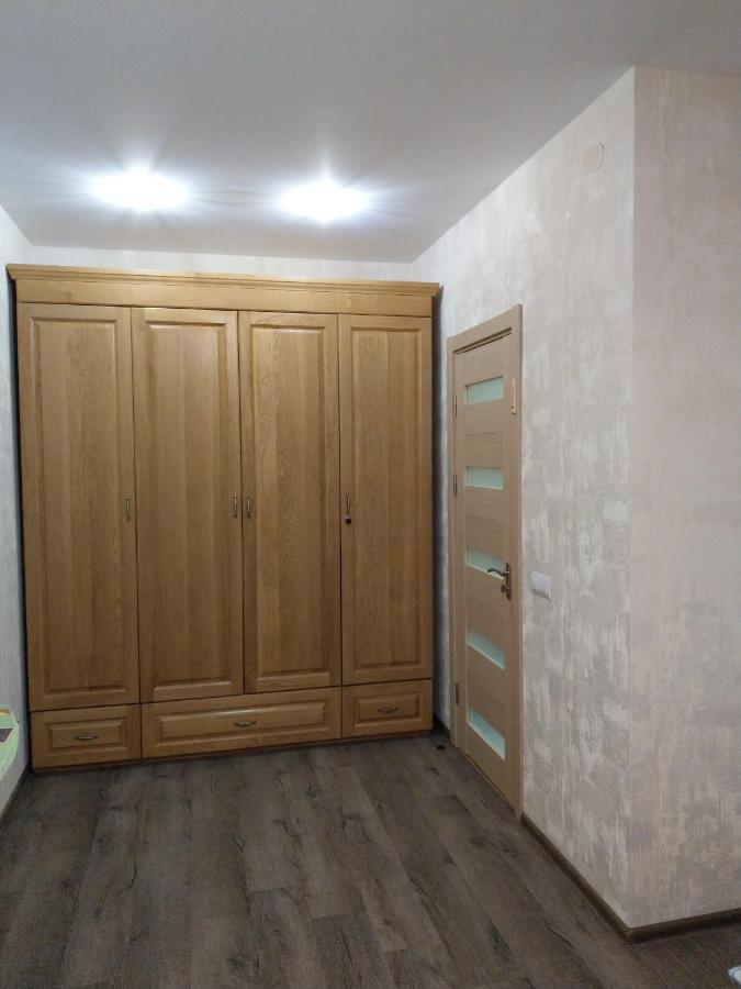 Однокімнатна Квартира В Новобудові По Мельника Rivne Exterior foto